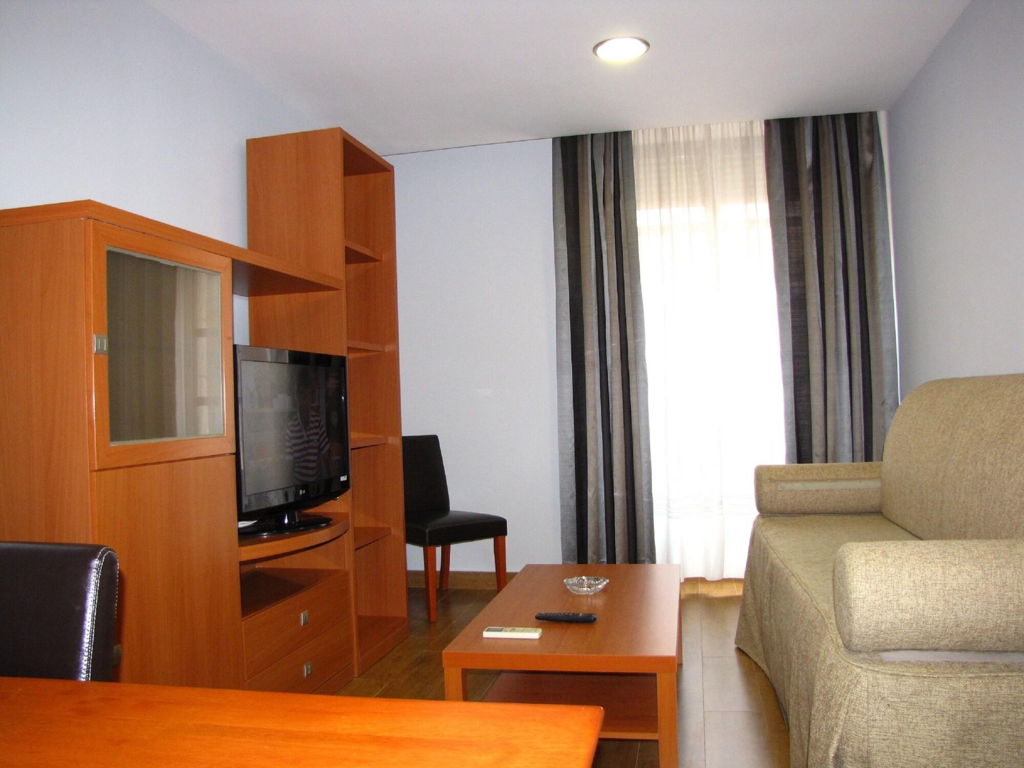 Apartamentos Boutique Catedral Valladolid Room photo