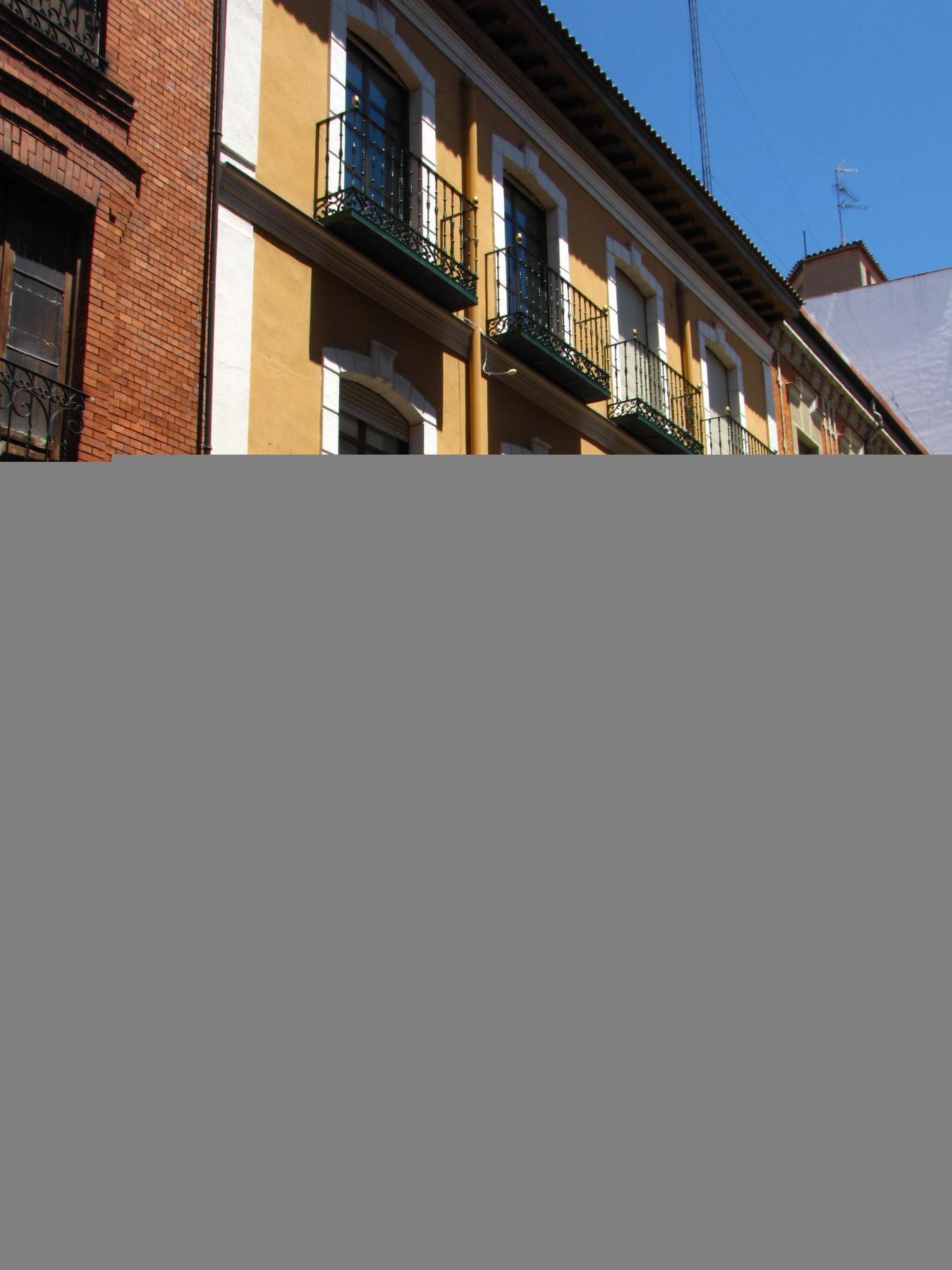 Apartamentos Boutique Catedral Valladolid Exterior photo